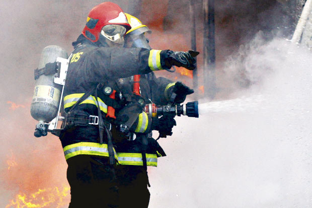 Un juzgado obliga a cambiar de turno y de puesto a un bombero por su derecho a la conciliación