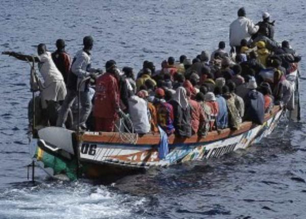 La Policía Nacional detiene al patrón de una patera en la que fallecieron tres inmigrantes