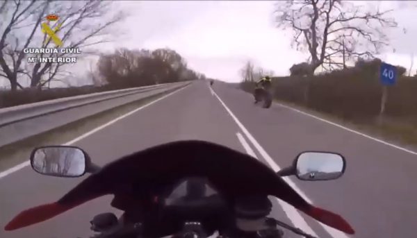 Vídeo| Motoristas a 200 km/h grababan todas sus imprudencias
