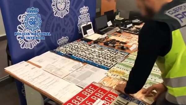Detenidas 20 personas y desarticula una organización especializada en la sustracción de vehículos