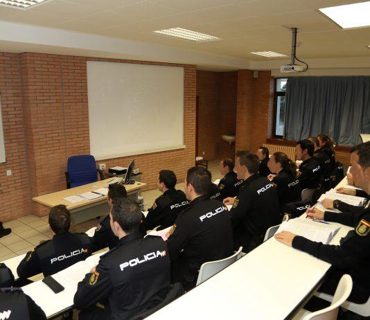 Escuela_Nacional_Policia_España_Clase