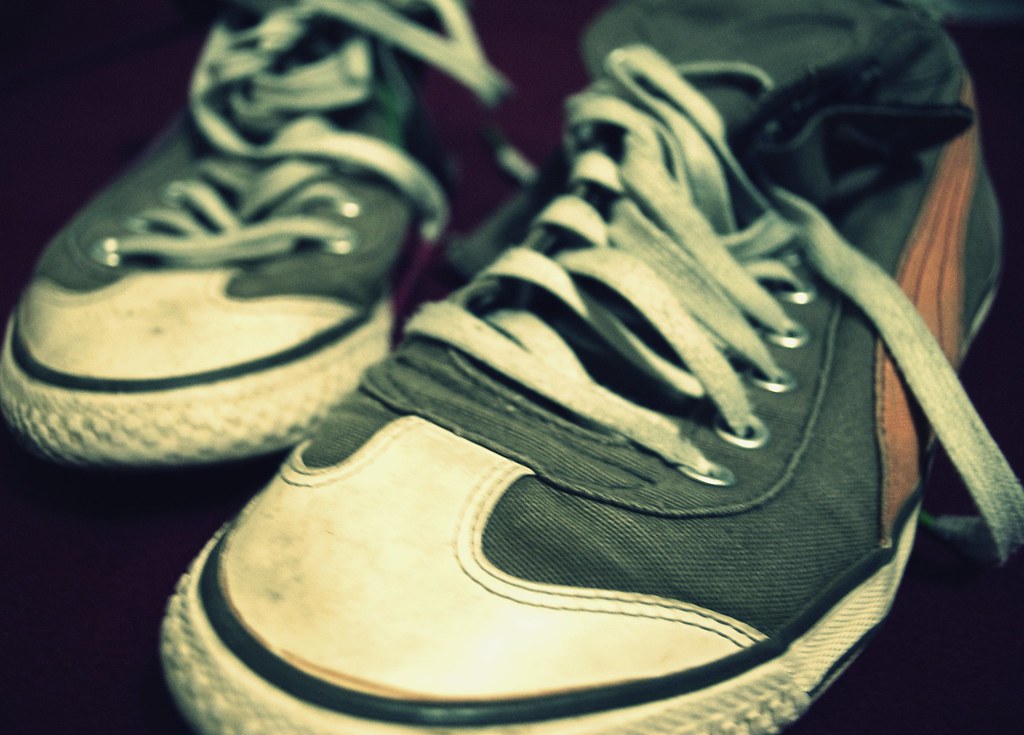 ¿Pueden los zapatos propagar el virus de la COVID-19?