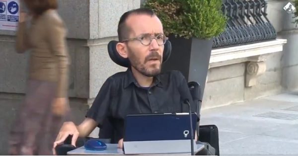 El diputado Pablo Echenique se burla en redes sociales del Tribunal Superior de Justicia de Madrid