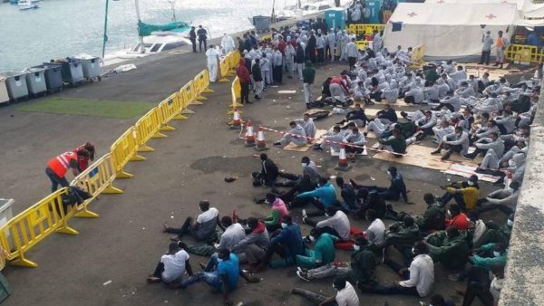 Casi 2.000 inmigrantes irregulares han llegado a Canarias desde Navidad