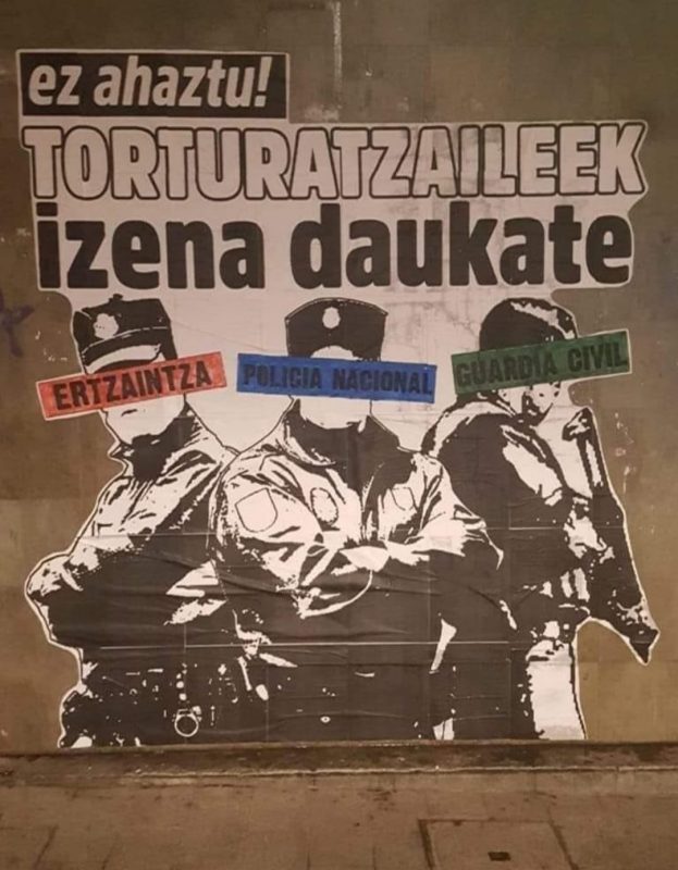 Así amanece Bilbao y San Sebastián, con fotografías señalando a los policías como torturadores y terroristas