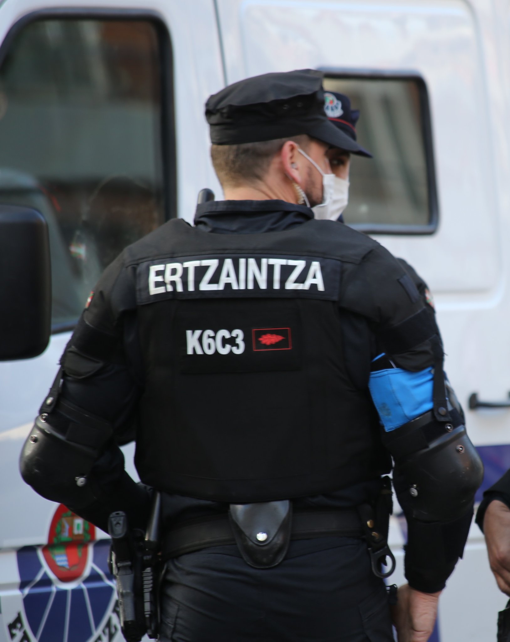 Detenido un hombre por intentar atropellar con su motocicleta a un agente de la Ertzaintza ertzaintza