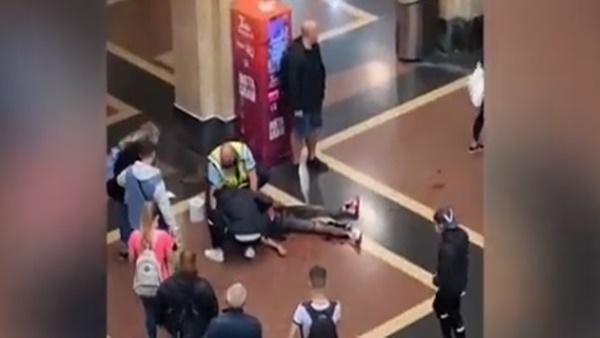 Un detenido por la muerte violenta con arma blanca de un joven en una estación de Bilbao
