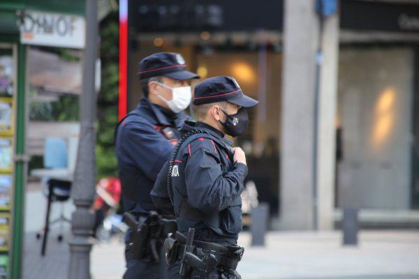 Detenidos dos hombres por múltiples violaciones a menores a las que ofrecían regalos