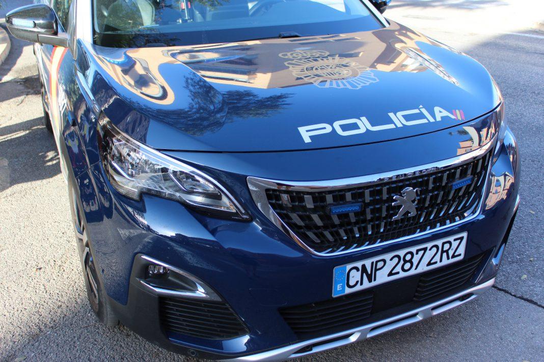 3008-hibrid-peugeot-coche-patrulla-nacional-h50-policia