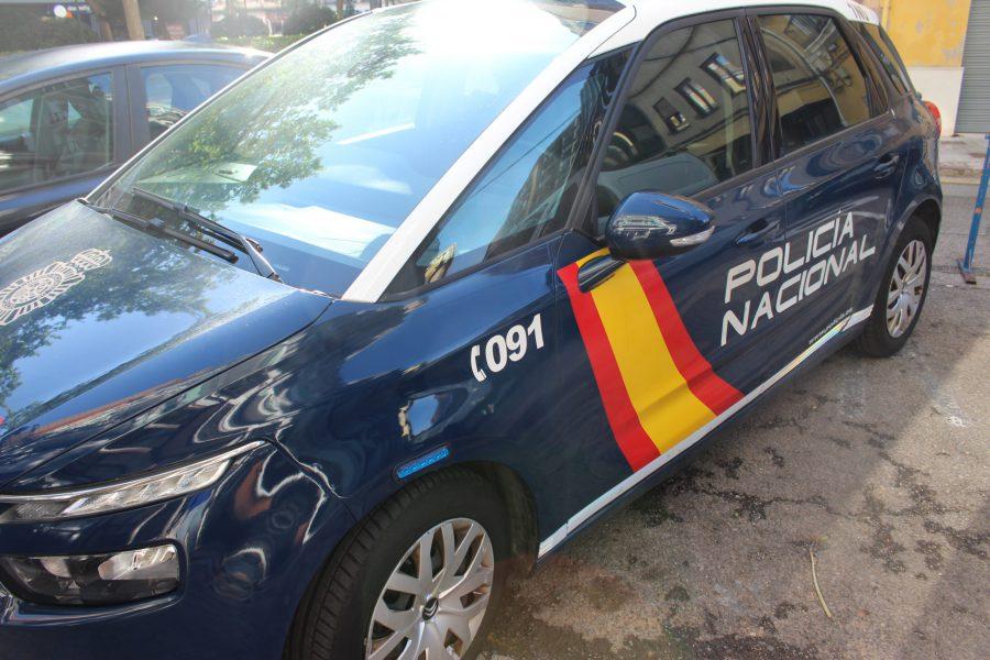 La Policía Nacional detiene a dos menores por disparar perdigones desde una ventana