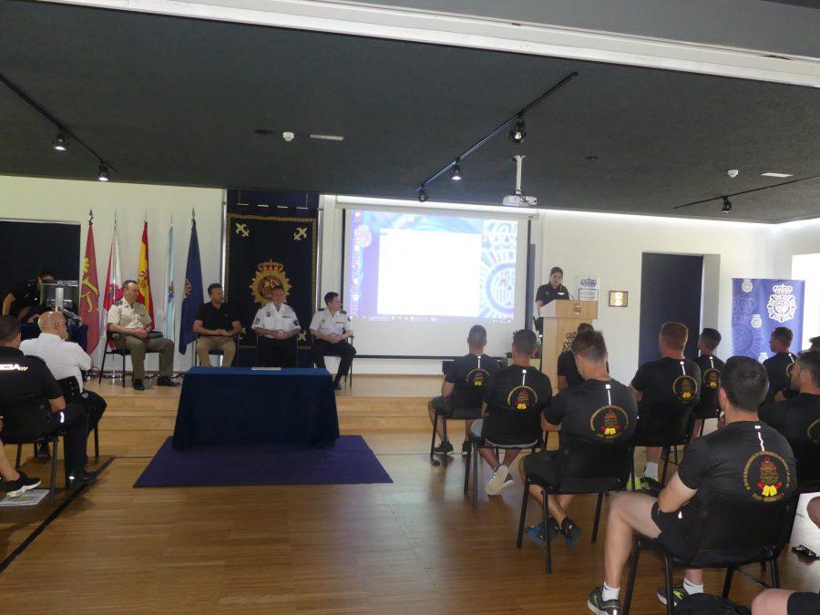 clausura en la Comisaría de la Policía Nacional de Vigo el curso de “Salvamento Acuático” impartido para los policías y miembros del ejército de la provincia de Pontevedra