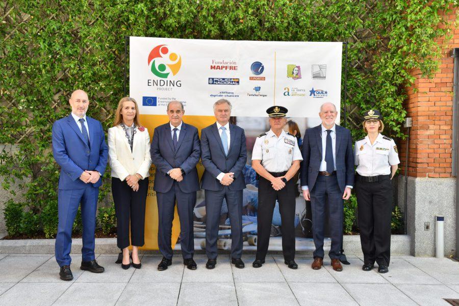 La Policía Nacional y la Fundación Mapfre presentan la jornada “El abandono escolar y el ámbito digital”