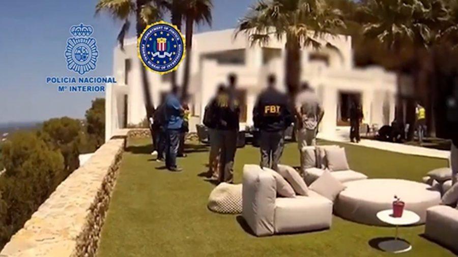 Detenido en Barcelona un peligroso fugitivo por un fraude superior a un millón de dólares estadounidenses policia-fugitivo-h50