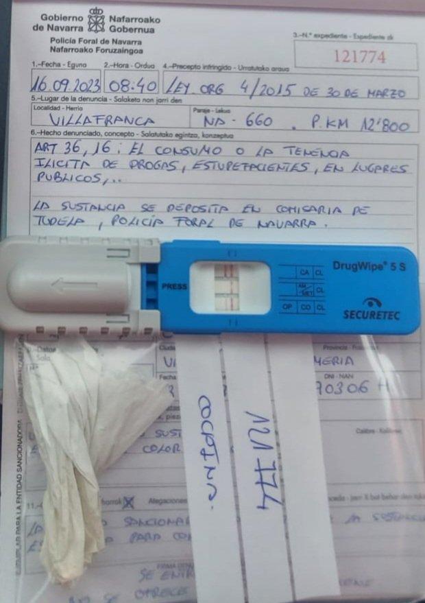 Conductor denunciado por no poseer permiso de conducir, traficar con drogas e ir borracho y drogado
