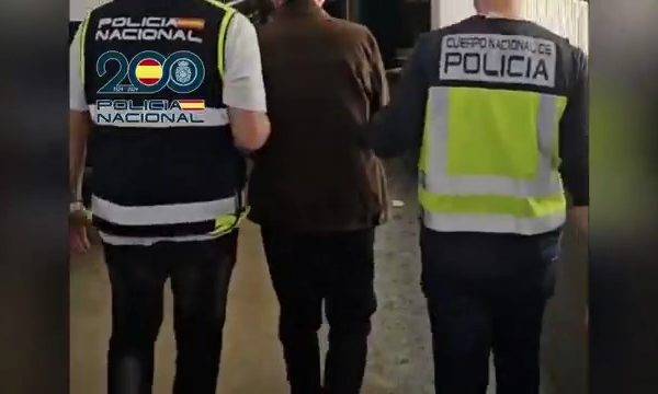 La Policía Nacional detiene a tres fugitivos de la camorra napolitana reclamados por Italia