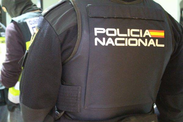Un empleado estafa 100.000 a su empresa desviando facturas a su número de cuenta personal