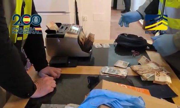 Desarticulada una red de la mafia rusa que blanqueaba dinero del crimen organizado en España
