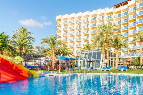 Oferta especial de vacaciones para policías gracias a Popular Travelling