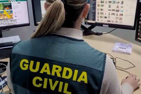 La Guardia Civil detiene a 10 personas por delitos de explotación sexual infantil en una gran operación a nivel europeo