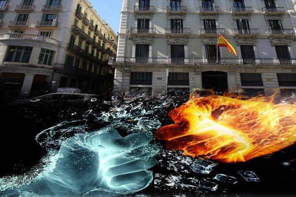 El SUP se atrinchera contra el asedio independentista hacia la Policía Nacional de Vía Laietana